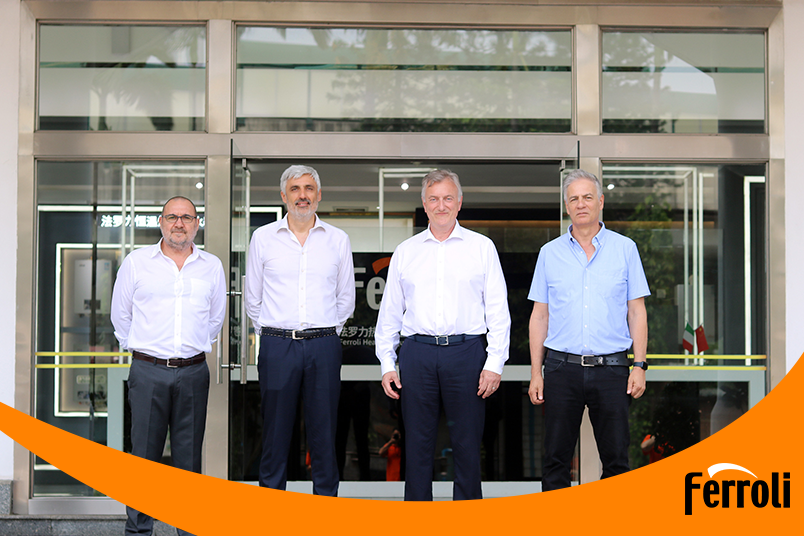 博天堂集团集团CEO一行到访中国公司