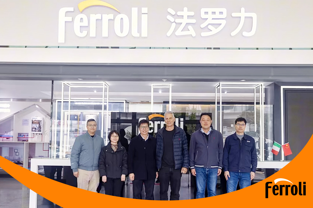 鹤山市市长张华景考察博天堂集团广东生产基地